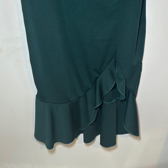 NWT-Green Asymmetrical Ruffled One-Shoulder Cocktail Dress - Picture 4 of 12